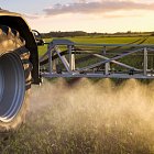 Challenger RoGator RG655 - low ground pressure, wide Michelin Zeobib tyres